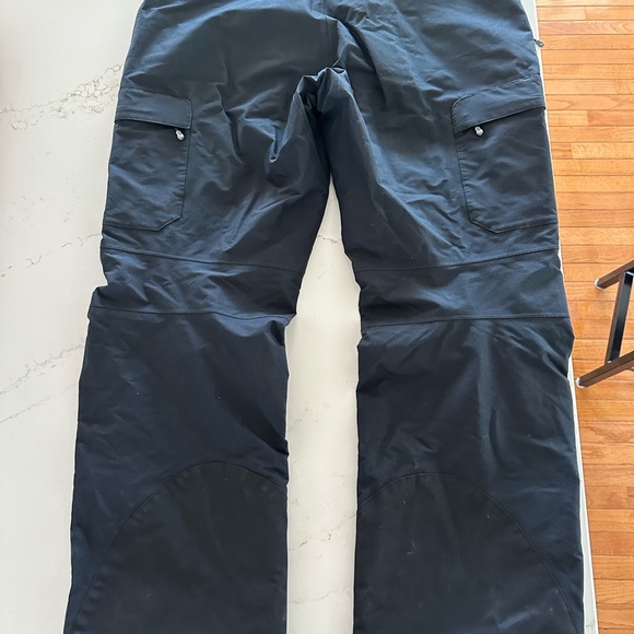 Patagonia Black Ski Snow Pants Men's 38 - Picture 3 of 14